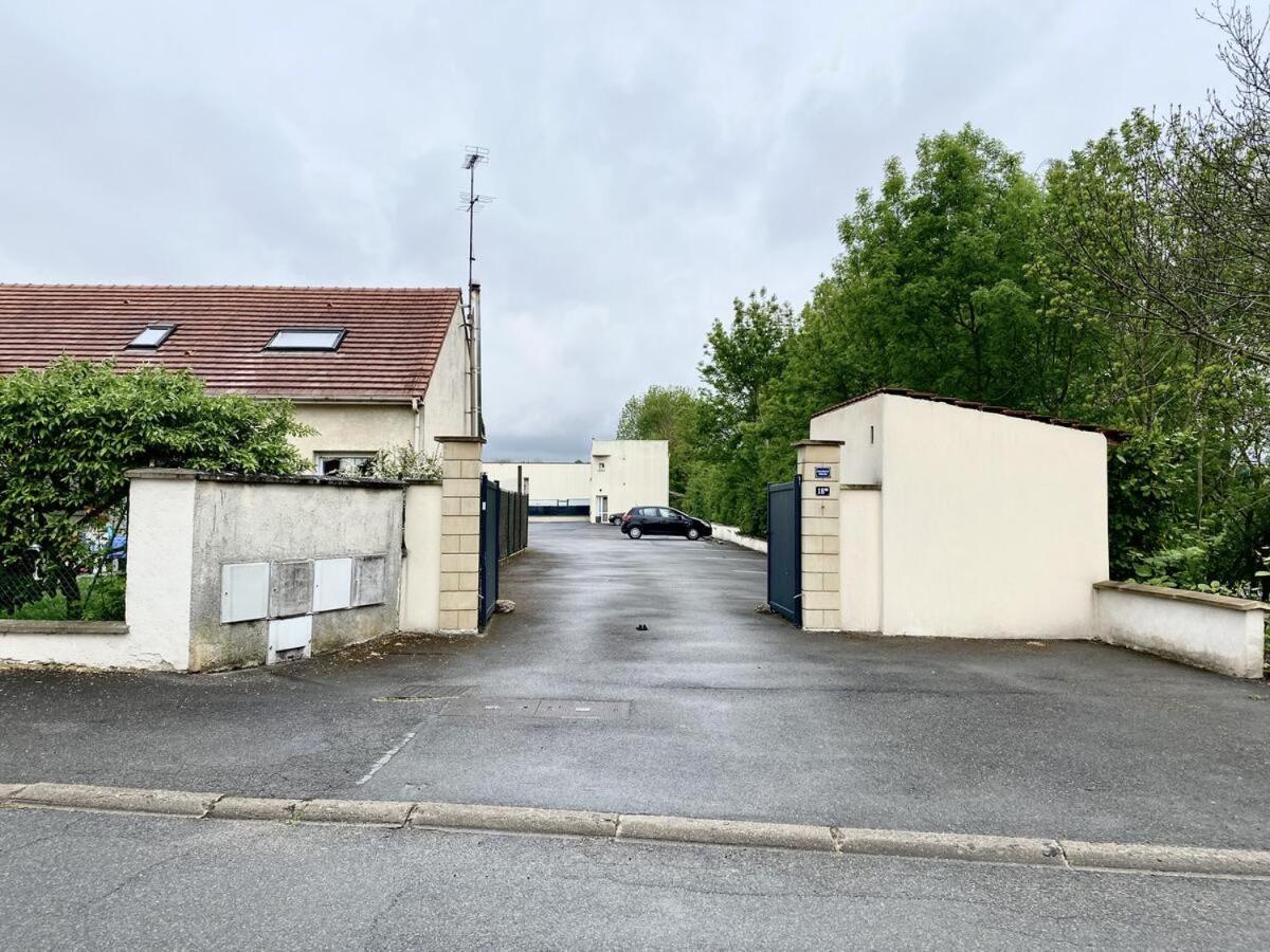 Appartement Le Pandora à Moussy-le-Neuf Extérieur photo